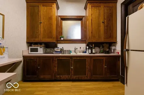 105 S Chestnut Street Seymour IN 47274