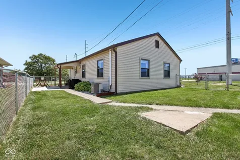1004 W Noble Street Lebanon IN 46052