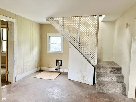 1327 S Harrison Street Shelbyville IN 46176