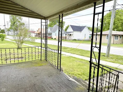 1327 S Harrison Street Shelbyville IN 46176