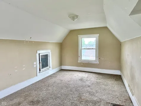 1327 S Harrison Street Shelbyville IN 46176