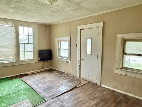 1327 S Harrison Street Shelbyville IN 46176