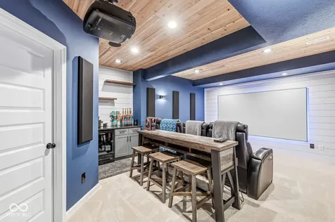 5242 Tulip Tree Drive Noblesville IN 46062