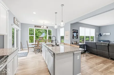5242 Tulip Tree Drive Noblesville IN 46062