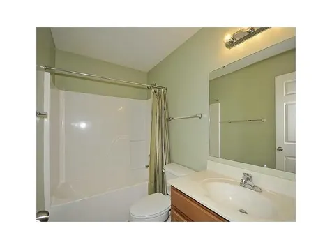 10931 Lemongrass Drive Zionsville IN 46077
