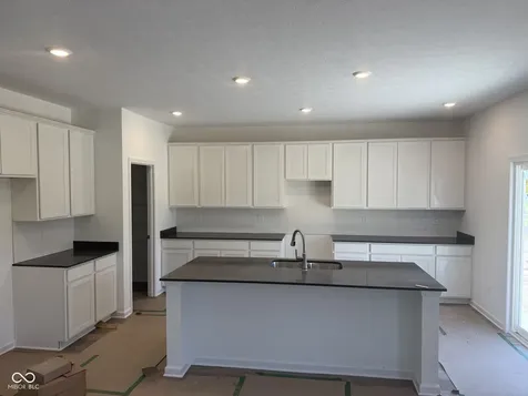 8182 Strong Way Thorntown IN 46071