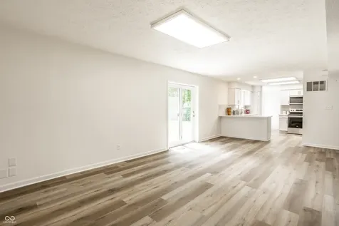 4427 Braemar Drive Indianapolis IN 46254