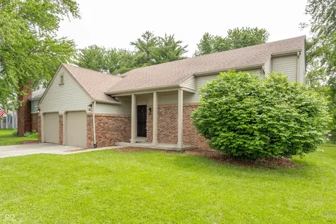 4427 Braemar Drive Indianapolis IN 46254
