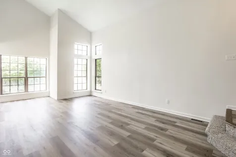4427 Braemar Drive Indianapolis IN 46254