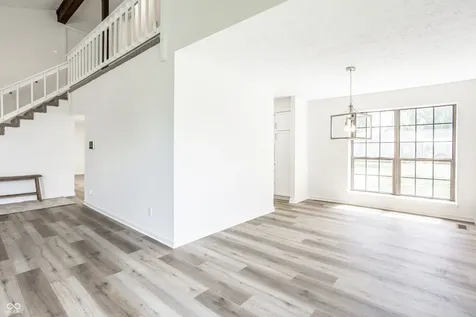 4427 Braemar Drive Indianapolis IN 46254