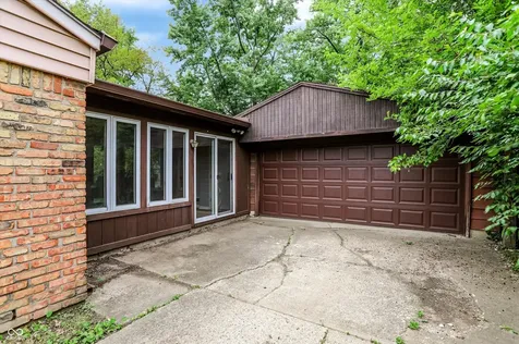 2708 Aurie Drive Indianapolis IN 46219