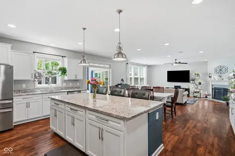 5521 Arrowgrass Court Noblesville IN 46062
