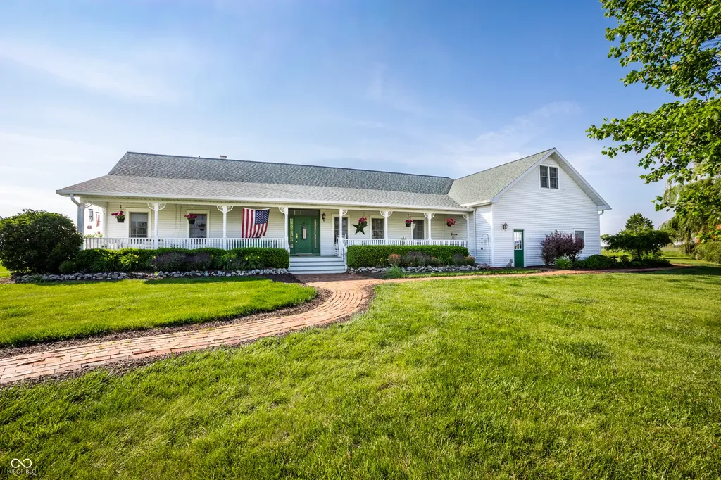 3777 E County Road 150 S Frankfort IN 46041
