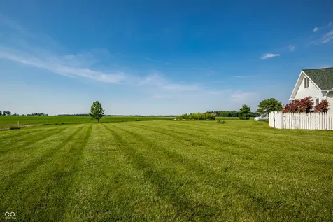 3777 E County Road 150 S Frankfort IN 46041