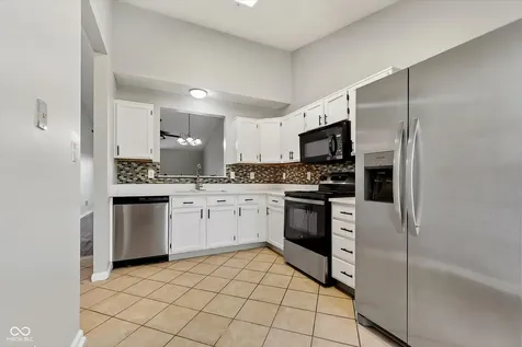 5110 Grand Tetons Drive Indianapolis IN 46237