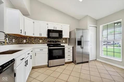 5110 Grand Tetons Drive Indianapolis IN 46237