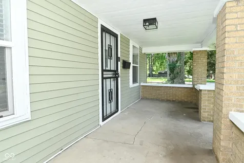 1809 N Goodlet Avenue Indianapolis IN 46222