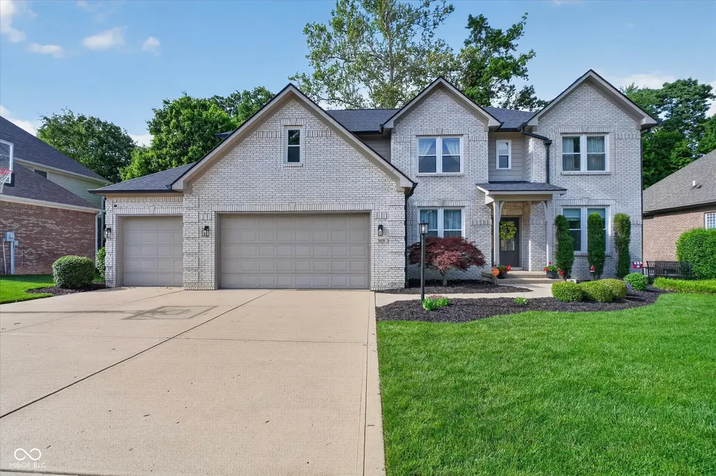 7828 Shady Woods Drive Indianapolis IN 46259