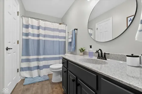 7828 Shady Woods Drive Indianapolis IN 46259