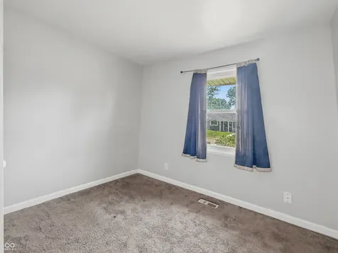 2532 N Boehning Street Indianapolis IN 46219