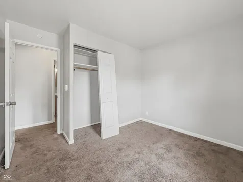 2532 N Boehning Street Indianapolis IN 46219