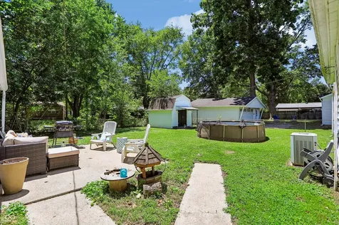 6737 Carlsen Avenue Indianapolis IN 46214