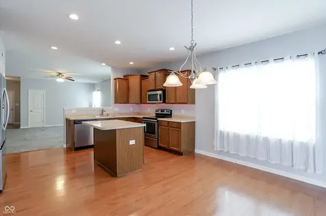4128 Ballybay Lane Indianapolis IN 46239