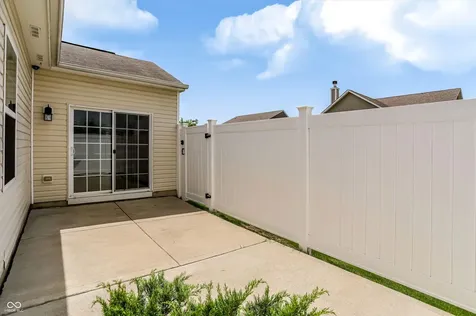 4128 Ballybay Lane Indianapolis IN 46239