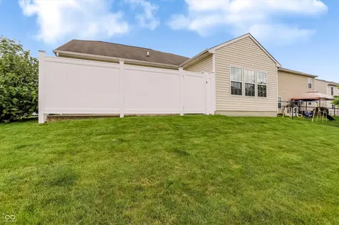 4128 Ballybay Lane Indianapolis IN 46239