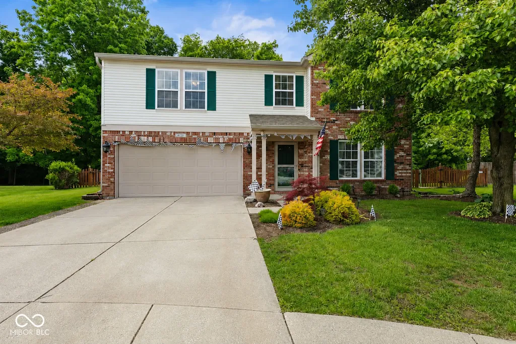 6725 Amber Springs Way Indianapolis IN 46237