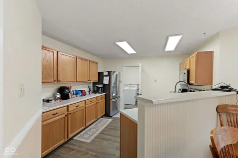 6725 Amber Springs Way Indianapolis IN 46237