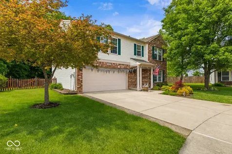 6725 Amber Springs Way Indianapolis IN 46237