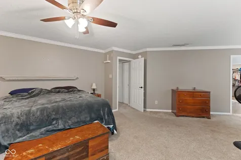 6725 Amber Springs Way Indianapolis IN 46237