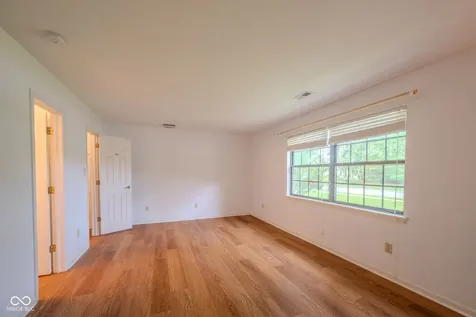8031 Cherrybark Drive Indianapolis IN 46236
