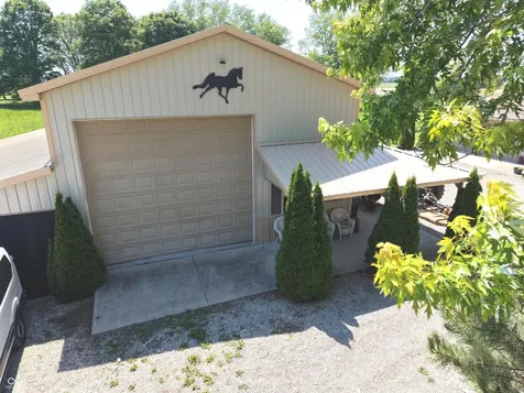 808 N 700 E Franklin IN 46131