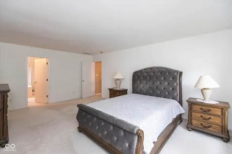 13888 Dearborn Circle Fishers IN 46038
