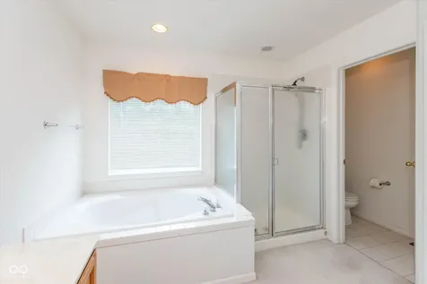 13888 Dearborn Circle Fishers IN 46038