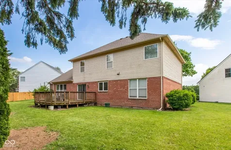 13888 Dearborn Circle Fishers IN 46038