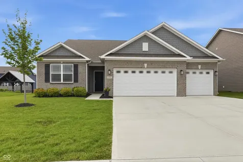 275 Carrick Glen Boulevard Pendleton IN 46064