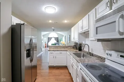 4726 Bridgefield Drive Indianapolis IN 46254