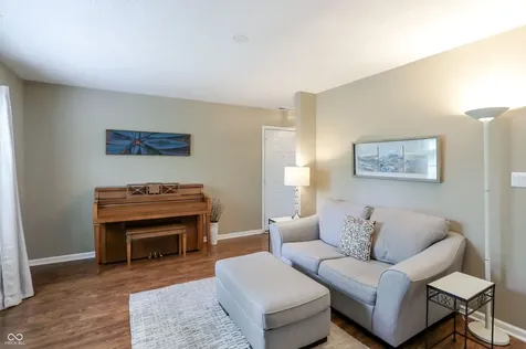 4726 Bridgefield Drive Indianapolis IN 46254