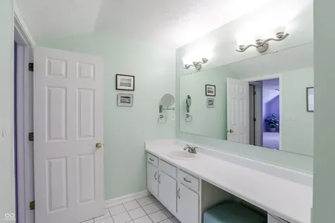 4726 Bridgefield Drive Indianapolis IN 46254