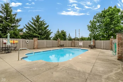 4726 Bridgefield Drive Indianapolis IN 46254