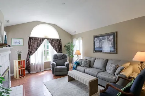 4726 Bridgefield Drive Indianapolis IN 46254