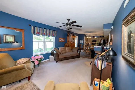 2542 Gadwall Circle Indianapolis IN 46234