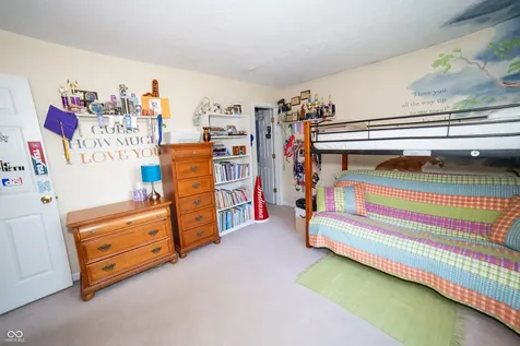 2542 Gadwall Circle Indianapolis IN 46234