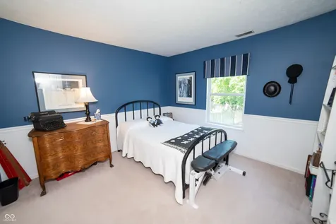 2542 Gadwall Circle Indianapolis IN 46234