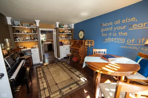 2542 Gadwall Circle Indianapolis IN 46234