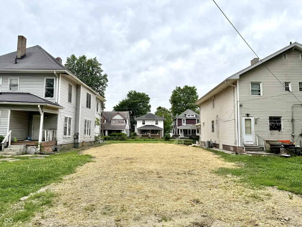 3509-3511 N Illinois Street Indianapolis IN 46208