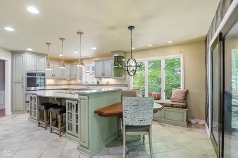 8131 Bounty Court Indianapolis IN 46236